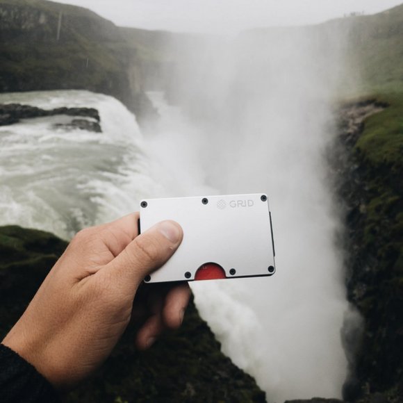 Grid Wallet // Silver Aluminum Minimalist RFID Blocker Slim Profile - Picture 4 of 4